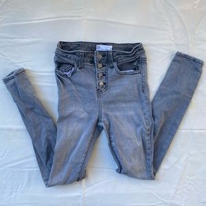 Girls RSQ Gray Black Denim Wash Jeans With Buttons